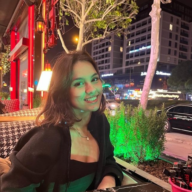 Sude Yıldız